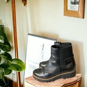 Ateliers X Vera Pelle Black Leather wingtip brogue Chelsea Boots Eu size 36